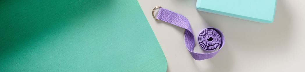 Los mejores accesorios de yoga para practicar en casa