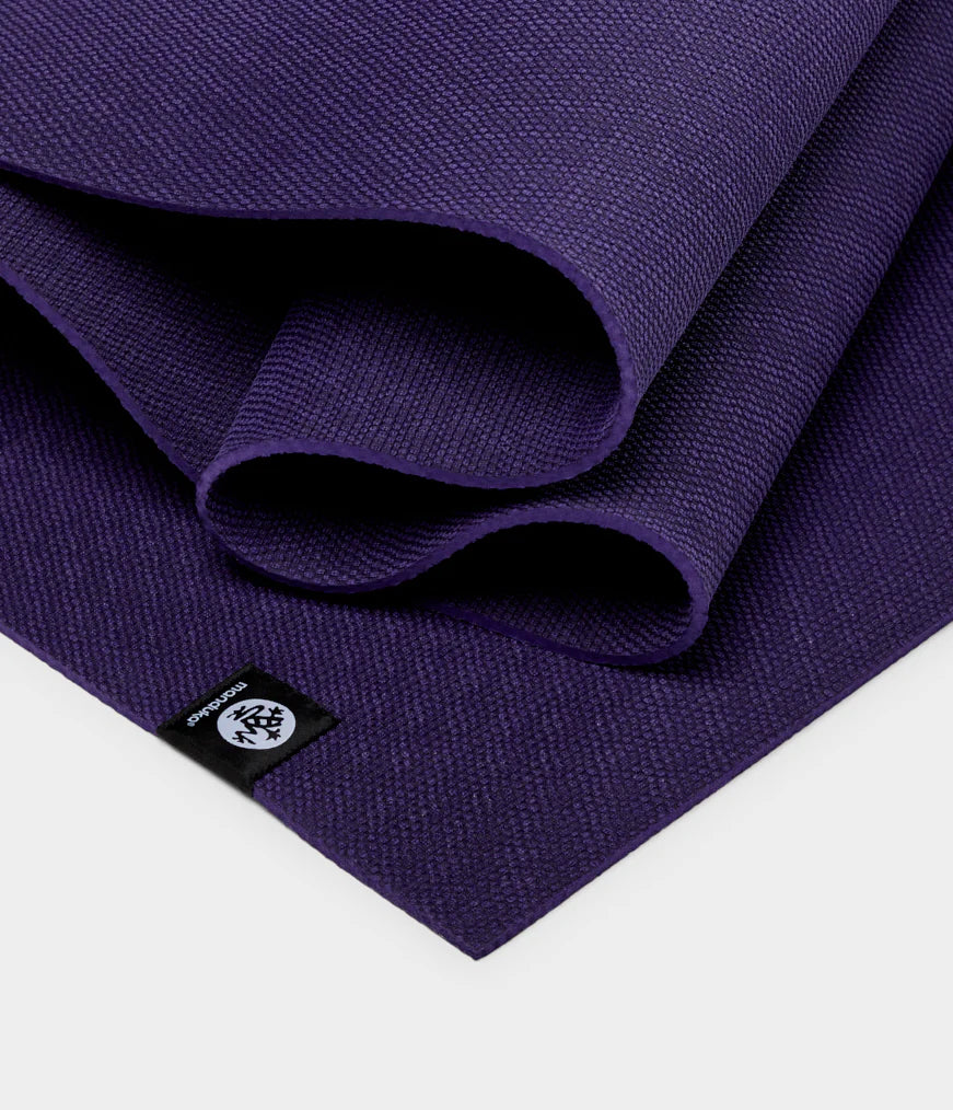 manduka X